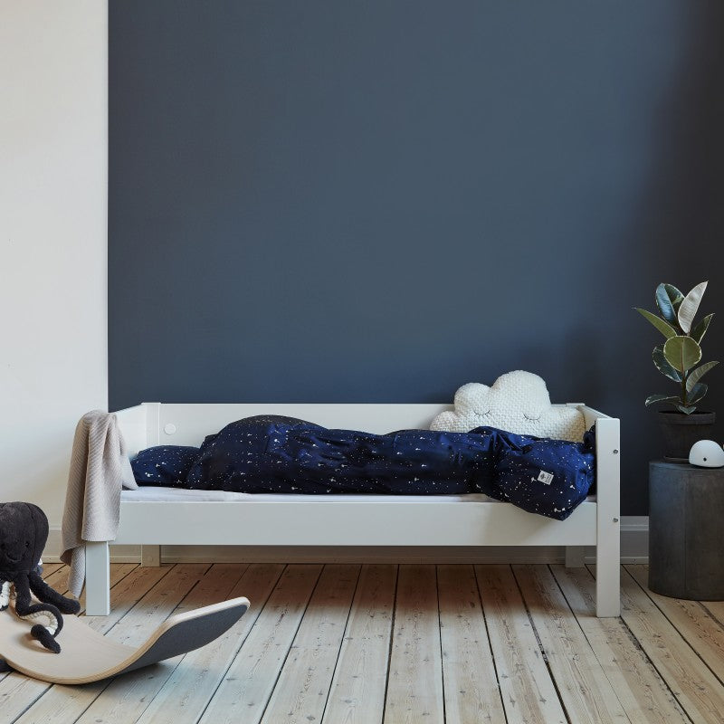 Huxie White Day Bed