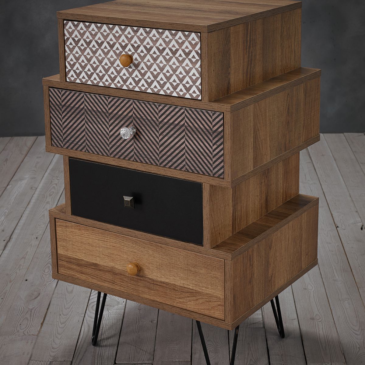 Casablanca 4 Drawer Chest