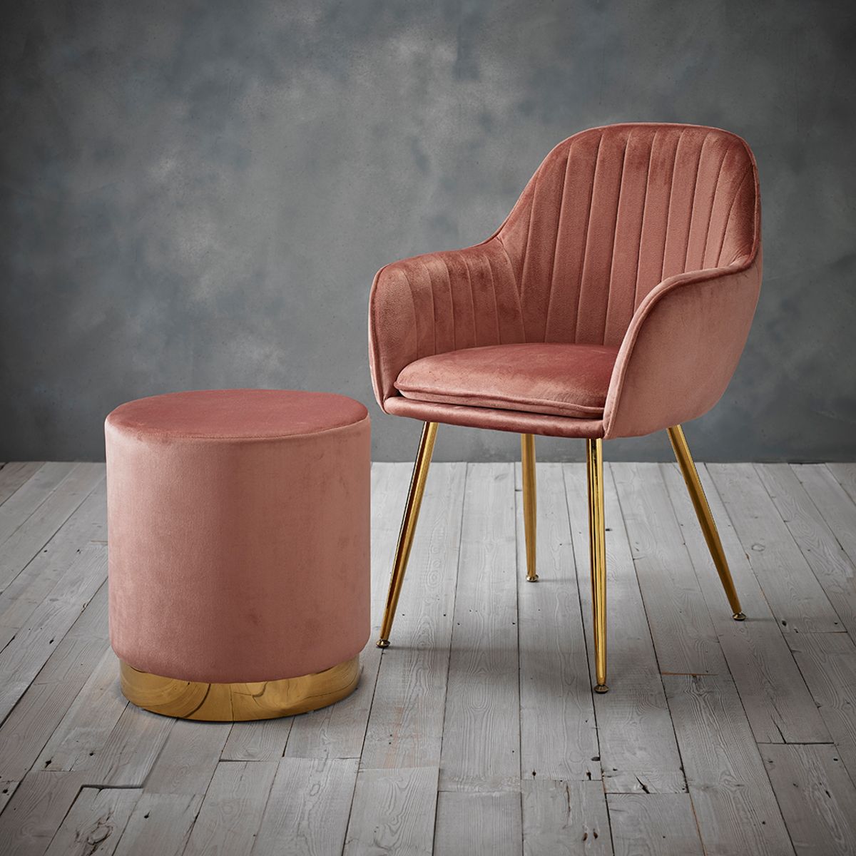 Lara Pouffe Vintage Pink Velvet (Pack of 1)