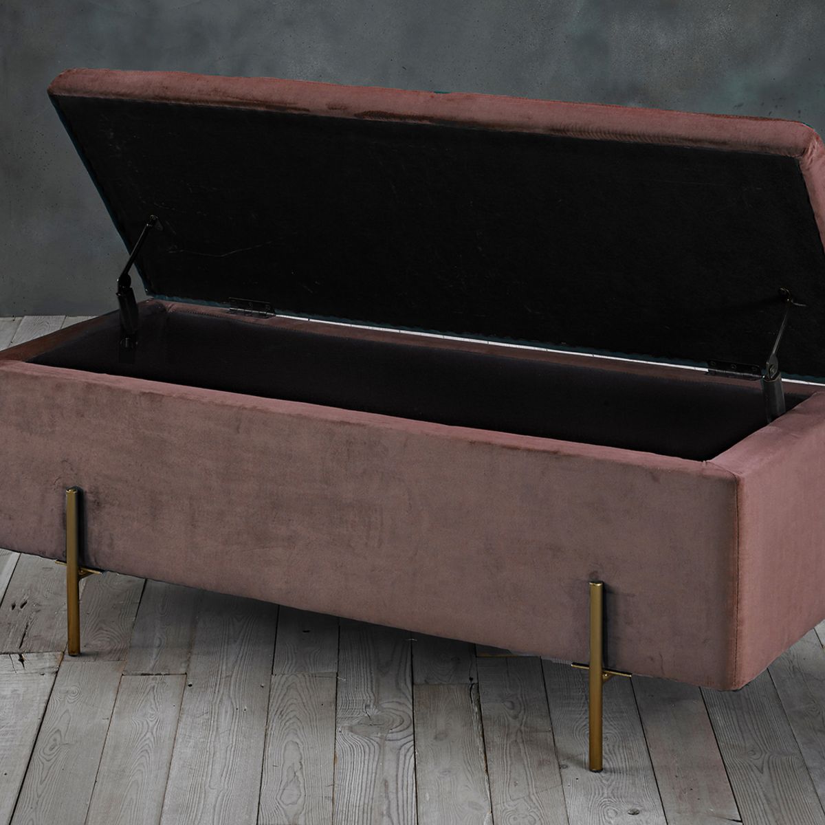 Lola Storage Ottoman Pink