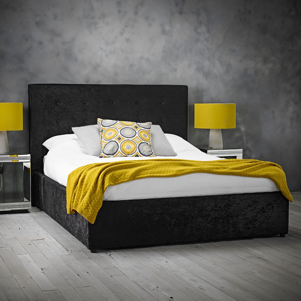 Rimini 4.6 Double Bed Black